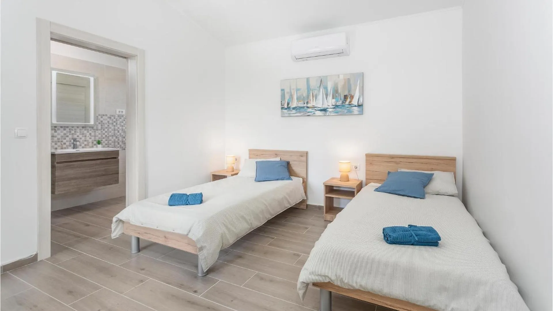 Holiday home 4 Bedroom Amazing Home In Kras