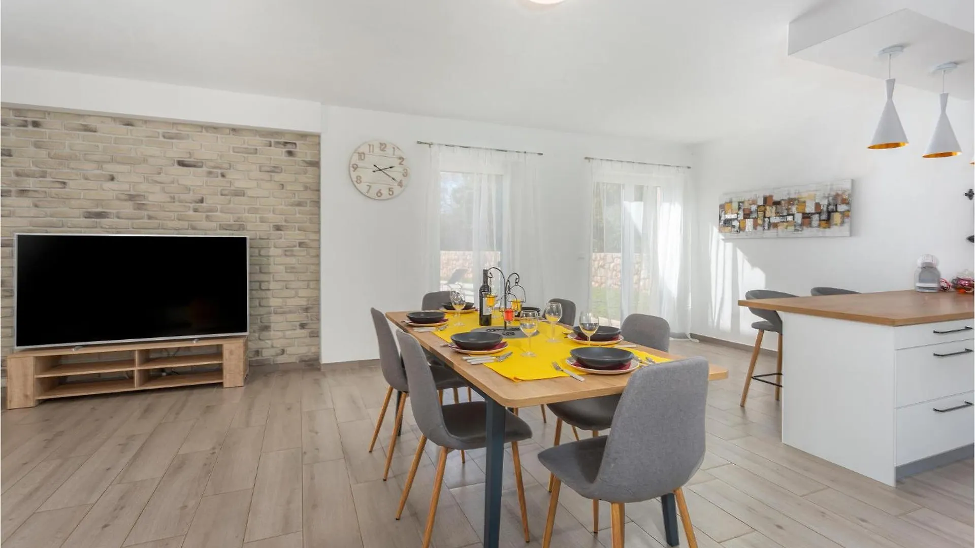 Holiday home 4 Bedroom Amazing Home In Kras